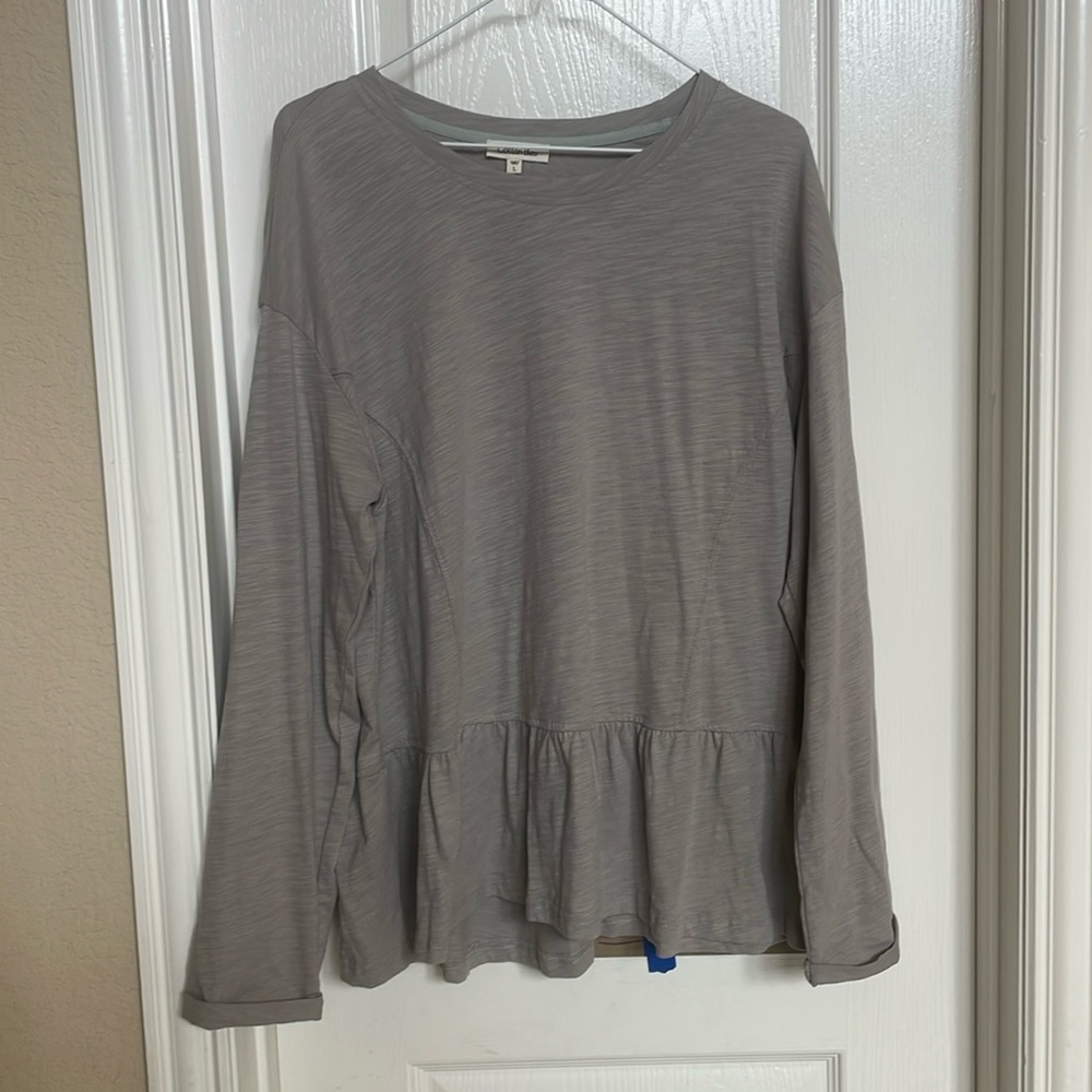 Cotton bleu gray top size large